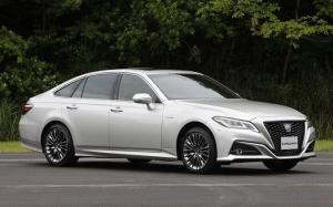 Toyota Crown Prototype G Executive 3.5 Hybrid 2018 года